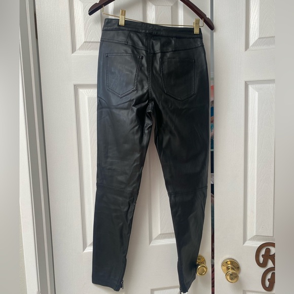 Free People Vegan leather motorcycle pant, Size 2 - Picture 3 of 5